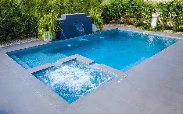 Bay of Plenty swimming pool installation - the Absolute